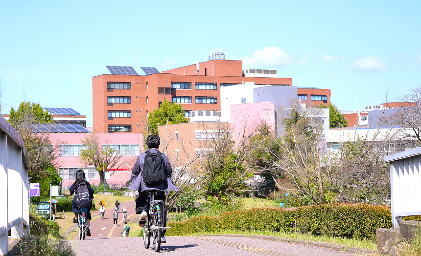 情報科学類建物の写真